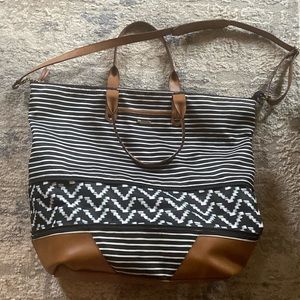 Stella & Dot XL Weekender bag